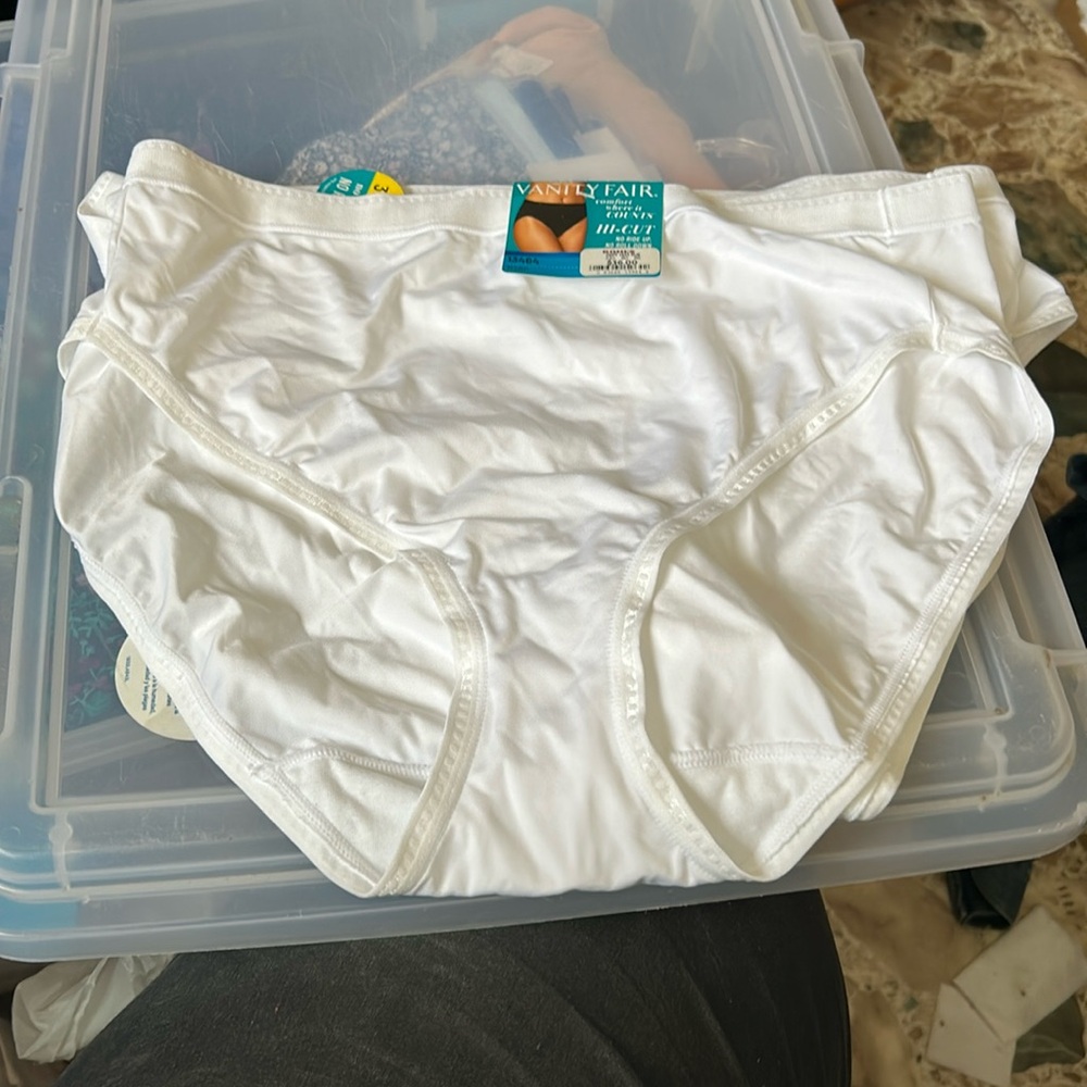 3 nwt Sz 9/2xl vanity fair white hi cut panties